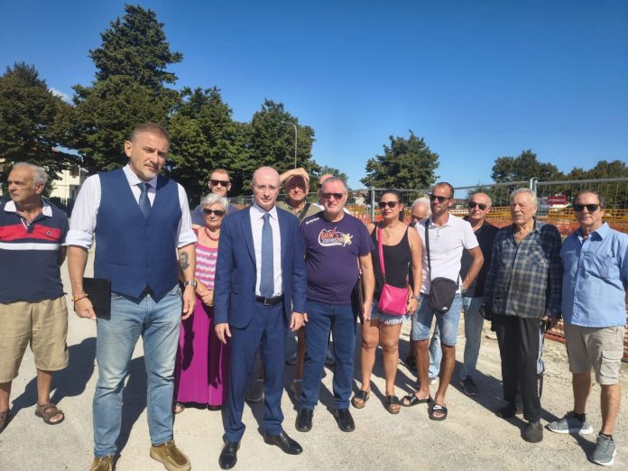 foto conferenza pettinari a rancitelli